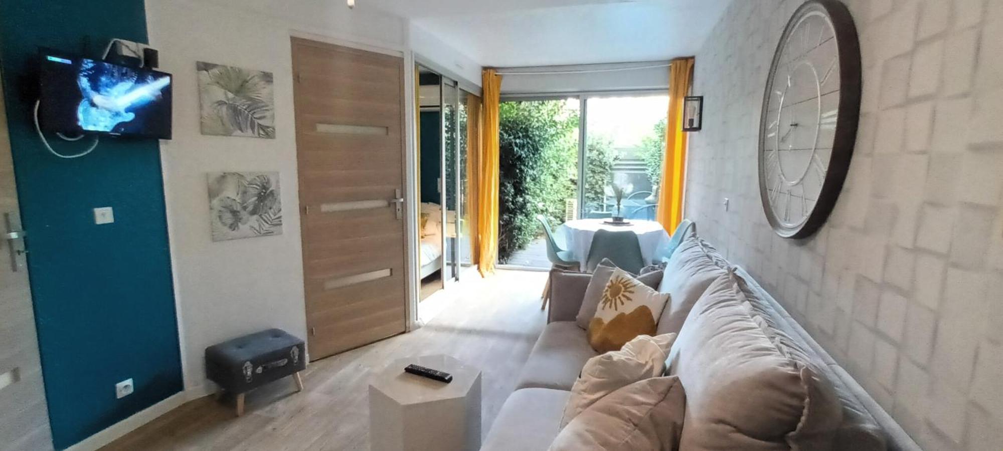 Appartement Cosy A Deux Pas Du Port Сен-Киприен Екстериор снимка